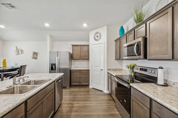 3103 Holstein Drive, Forney, TX 75126