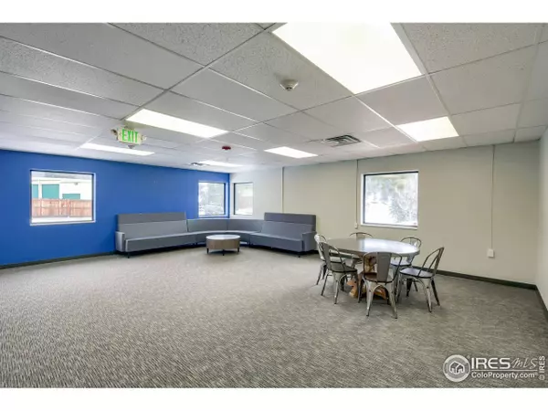 19316 Goddard Ranch Ct, Morrison, CO 80465