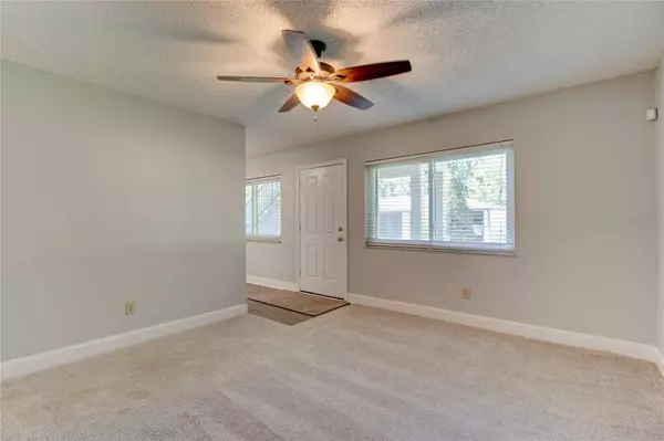 1601 BIG TREE RD #101, South Daytona, FL 32119