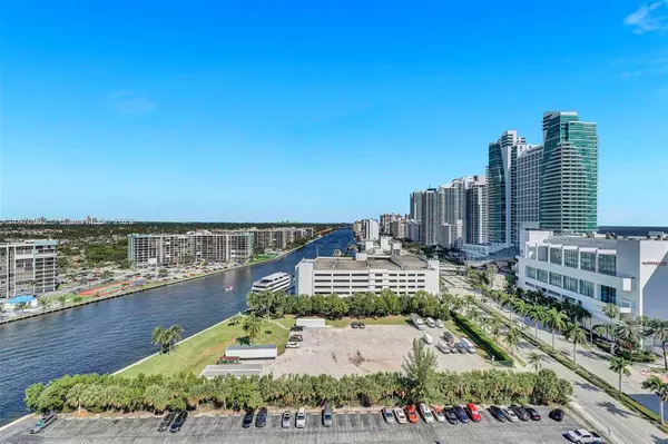 3800 S Ocean Dr #1720, Hollywood, FL 33019