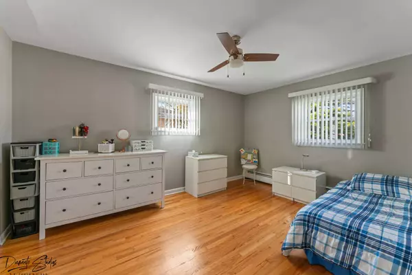 200 Division Street, Melrose Park, IL 60160