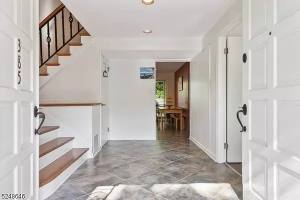 385 Rolling Rock Rd, Springfield Twp., NJ 07081