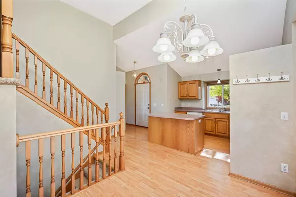 5571 145th CIR NW, Ramsey, MN 55303