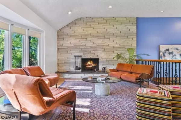 385 Rolling Rock Rd, Springfield Twp., NJ 07081