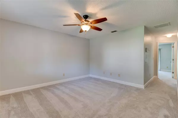 1601 BIG TREE RD #101, South Daytona, FL 32119