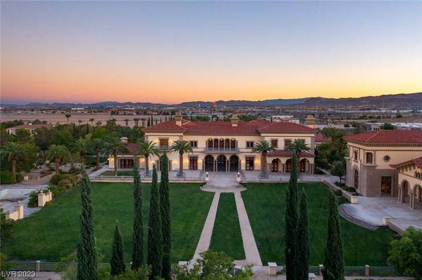 99 Spanish Gate Drive, Las Vegas, NV 89113