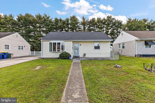 12 JAY DR, New Castle, DE 19720