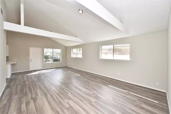 12023 Sharpcrest ST, Houston, TX 77072