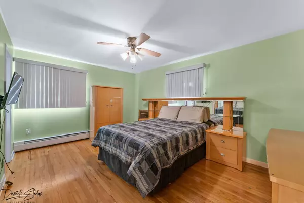 200 Division Street, Melrose Park, IL 60160