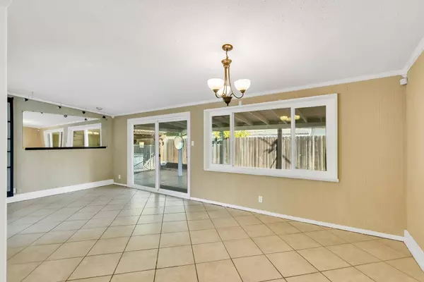 4451 Winding WAY, Sacramento, CA 95841