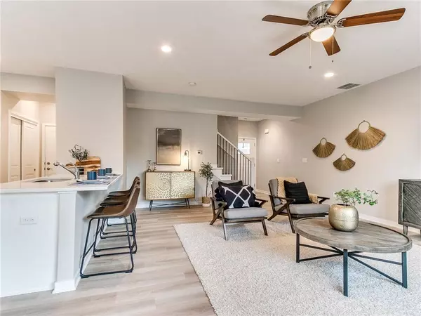 5695 Buckthorne Drive, Pleasant Hill, IA 50327