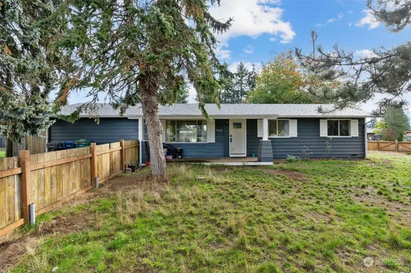 17629 34th AVE NE, Arlington, WA 98223