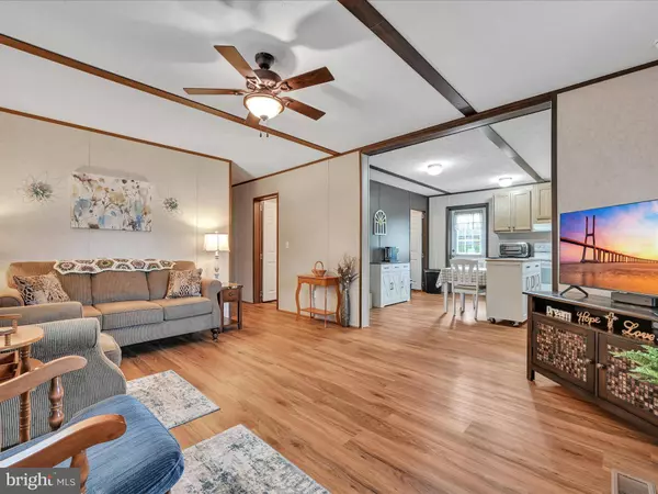 19 FIR ST, Fredericksburg, PA 17026