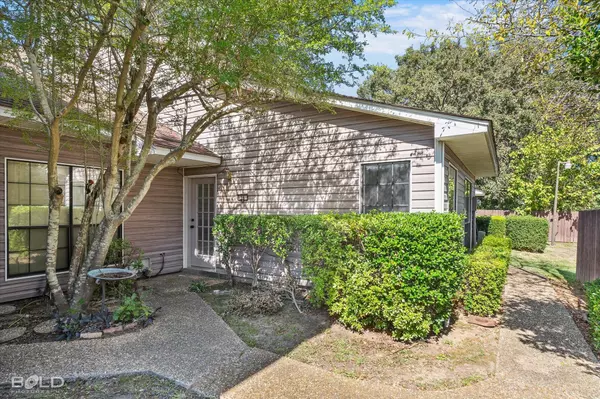 4111 Pines Road, Shreveport, LA 71119