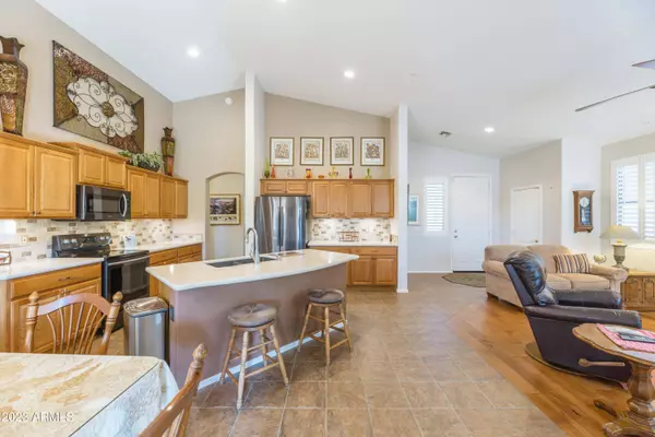 4243 E TORREY PINES Lane, Chandler, AZ 85249