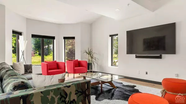 7717 Main ST, Hunter, NY 12442