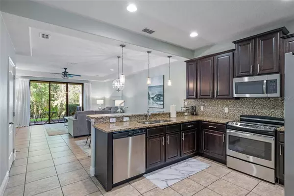 8133 ROSEVILLE BLVD, Davenport, FL 33896