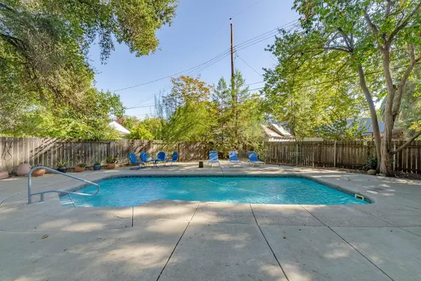 639 39th ST, Sacramento, CA 95816