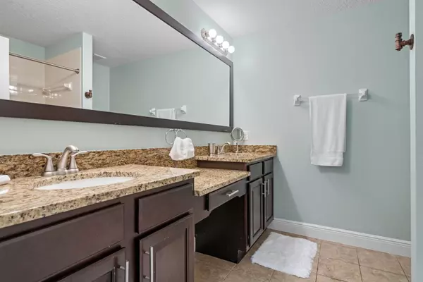 8133 Roseville Rd, Davenport, FL 33896