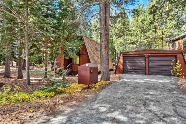 11426 Baden Road, Truckee, CA 96161