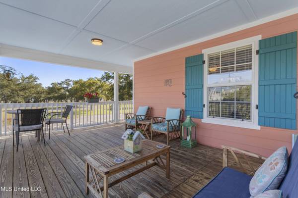 209 West Avenue, Long Beach, MS 39560