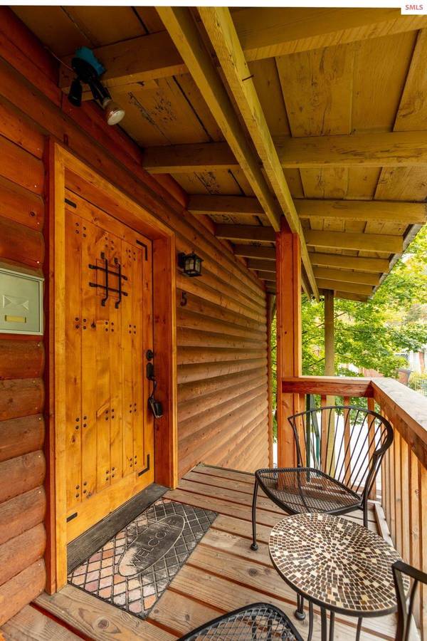 306 2nd St, Mullan, ID 83846