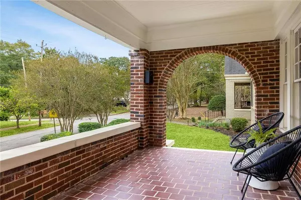 1729 Melrose DR SW, Atlanta, GA 30310