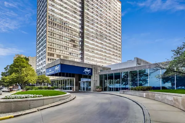 4800 S Chicago Beach Drive #1601N, Chicago, IL 60615