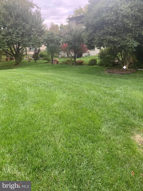 5618 LIGHTSPUN LN, Columbia, MD 21045