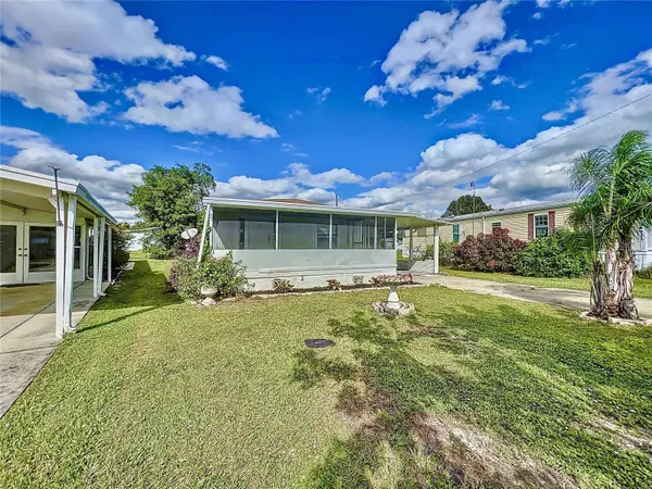 9078 LAKE POINT BLVD, Lake Wales, FL 33898