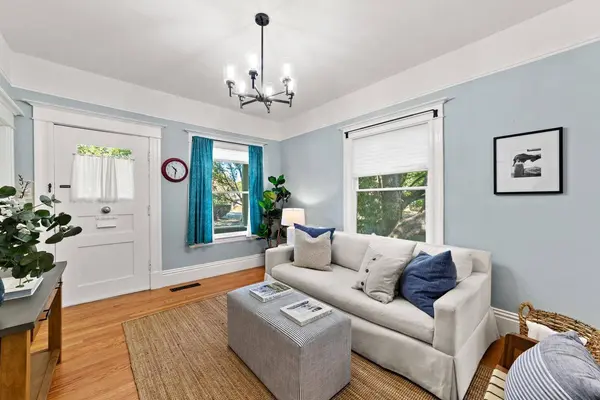 639 39th ST, Sacramento, CA 95816