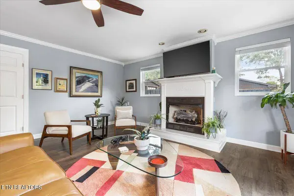 2954 Marvin CIR, Maryville, TN 37803