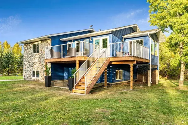 192257 146th AVE W, Priddis, AB T0L 1W2