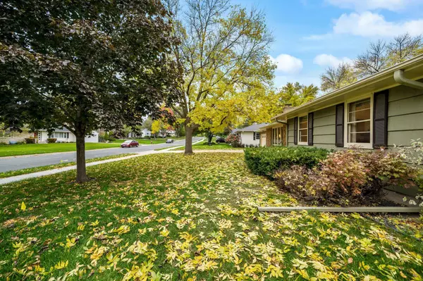 5029 W 56th ST, Edina, MN 55436