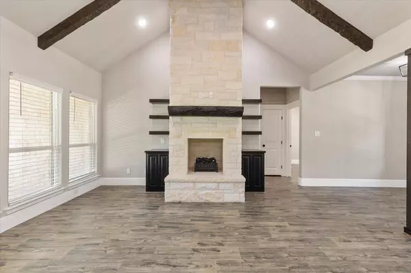 7205 County Road 1017, Joshua, TX 76058