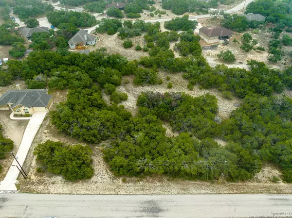 1274 Parton Rd, Canyon Lake, TX 78133