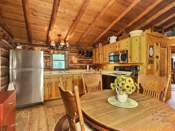 6269 SHAUGHNESSY LN, Land O Lakes, WI 54540