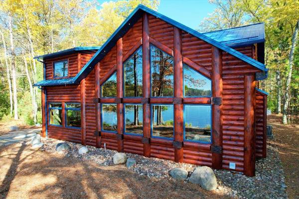 935 LEATZOW RD, Three Lakes, WI 54562