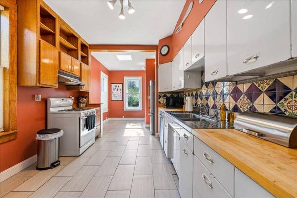 205 E Wabasha St, Winona, MN 55987