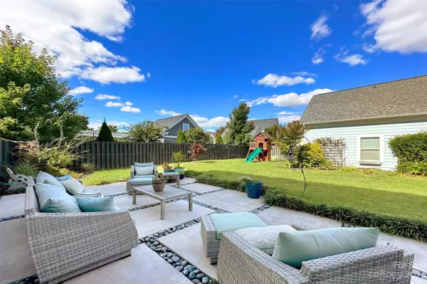 9713 Shoehorn ST, Pineville, NC 28134