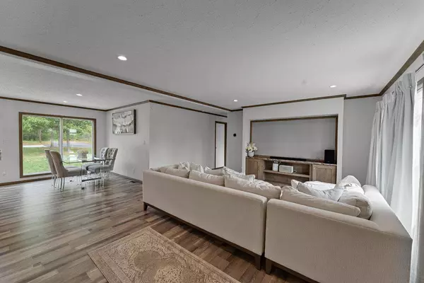 S4048 Old Highway 33 Road, Baraboo, WI 53913