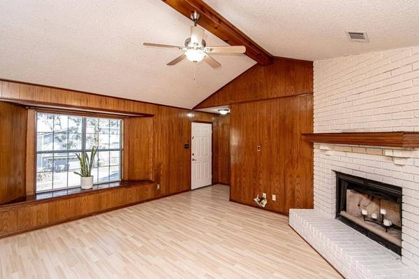 23 Pennwood Drive, Sherwood, AR 72120