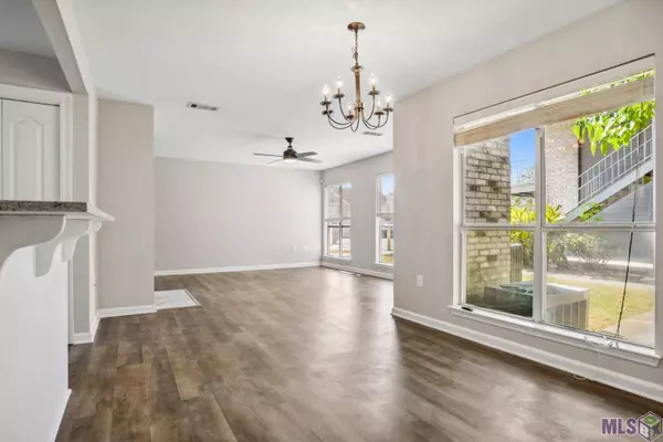 5139 NICHOLSON DR #B35, Baton Rouge, LA 70820