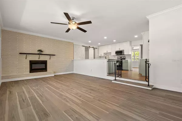 2246 60TH WAY N, St Petersburg, FL 33710