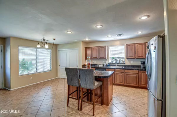 110 W GOLD DUST Way, San Tan Valley, AZ 85143