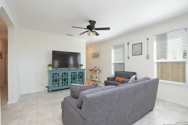 3246 OLD ALMONTE DR, San Antonio, TX 78224