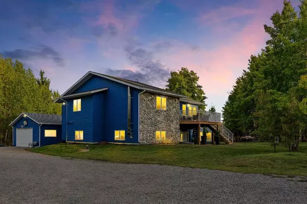 192257 146th AVE W, Priddis, AB T0L 1W2