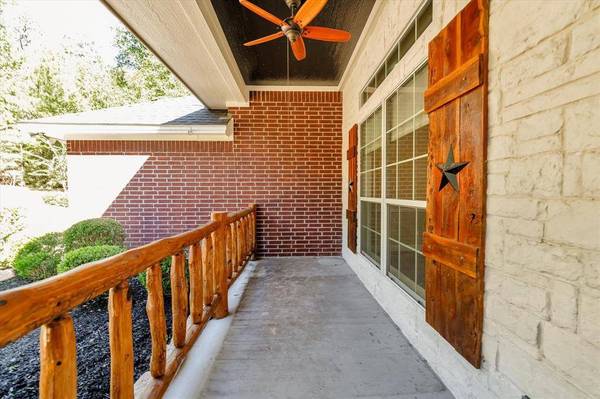 252 Broadmoor DR, Huntsville, TX 77340