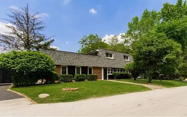 4948 160th Street, Oak Forest, IL 60452