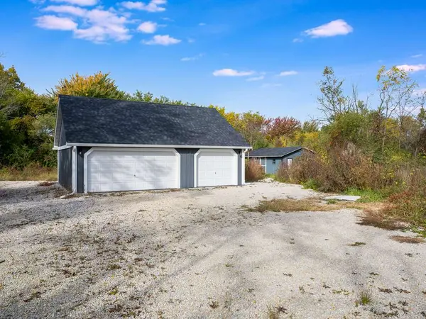 14216 Oak ST, Homer Glen, IL 60491